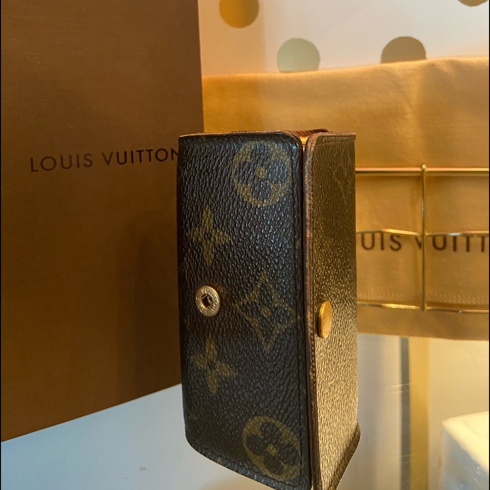 Louis Vuitton Monogram Multicles 4 Ring Key Case